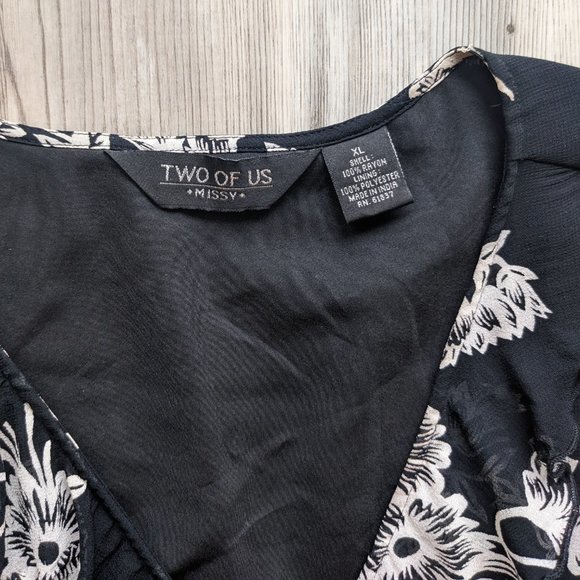 Vintage 90s Two of Us Black and White Floral Beaded Dress size XL - Picture 6 of 9